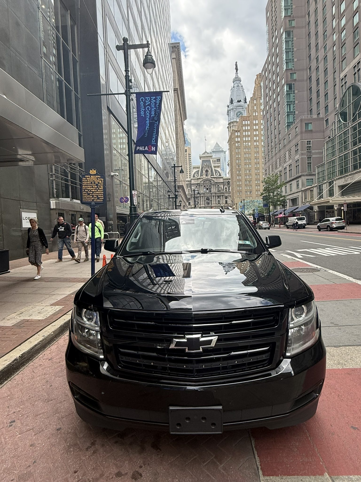 Black SUV in Center City Philadelphia
